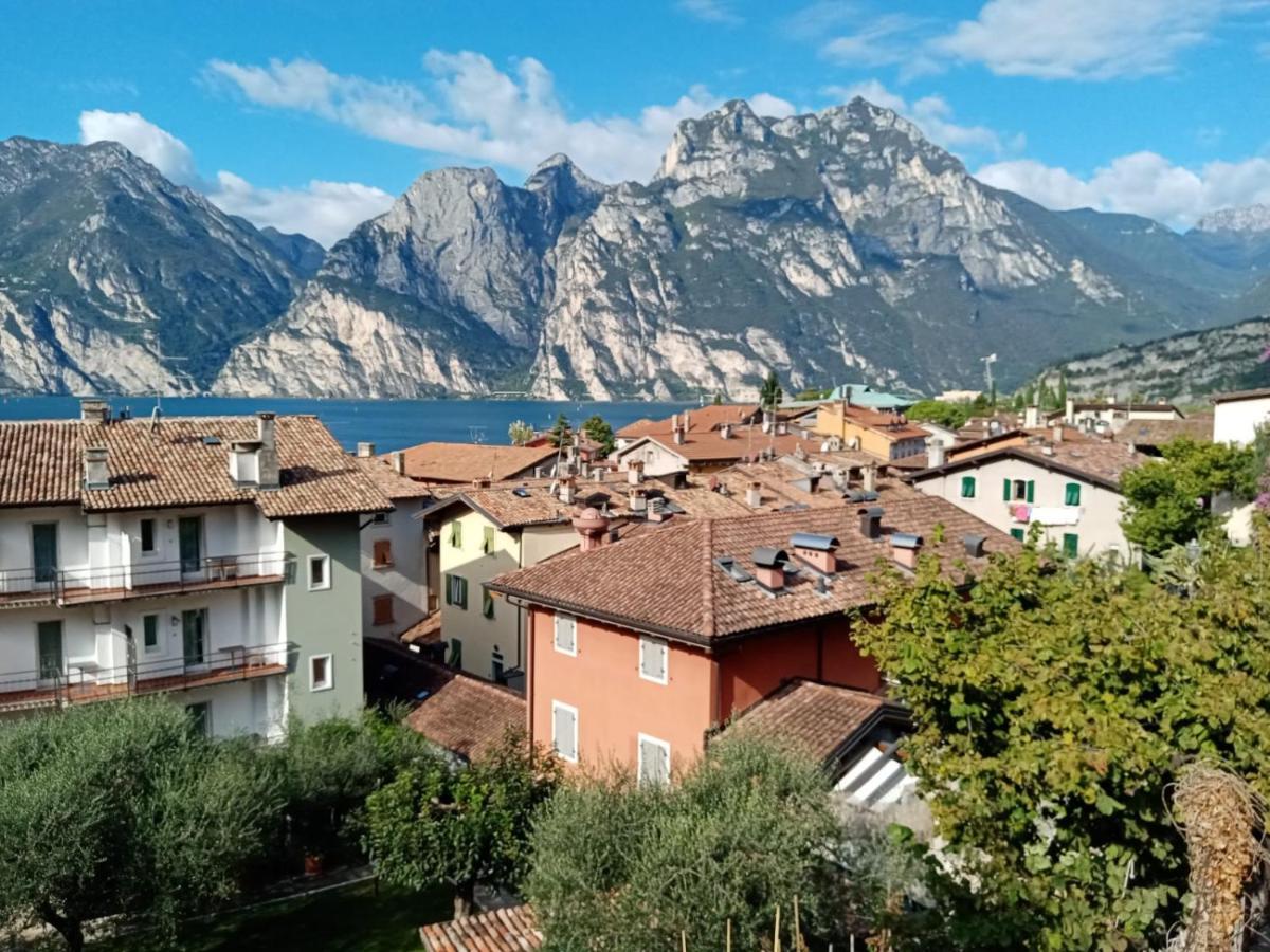Bed & Breakfast Garda Living Apartments Torbole 2*