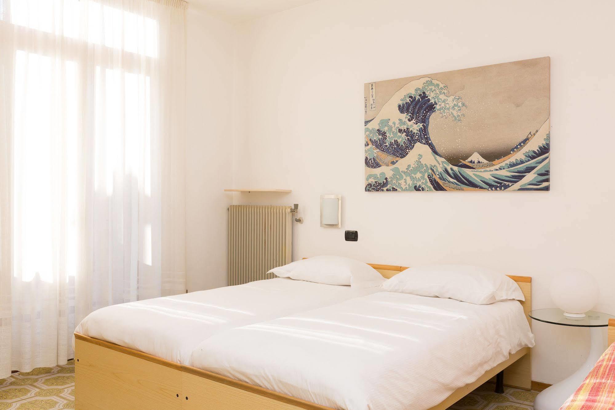 Garda Living Apartments Torbole 2*