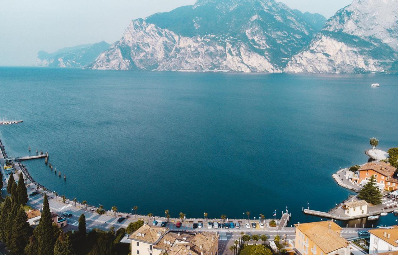 Bed & Breakfast Garda Living Apartments Torbole Torbole Sul Garda