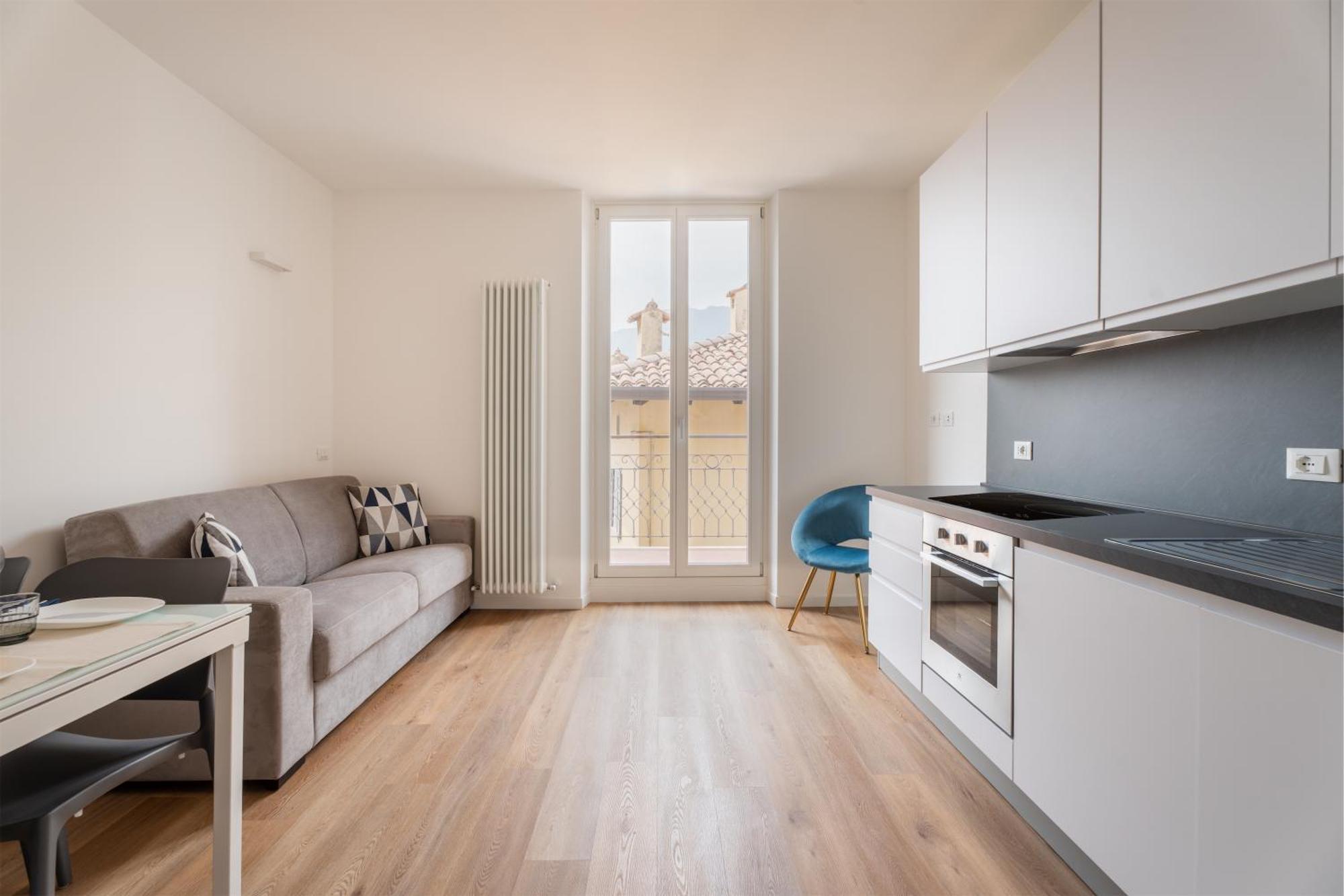 Bed & Breakfast Garda Living Apartments Torbole 2*