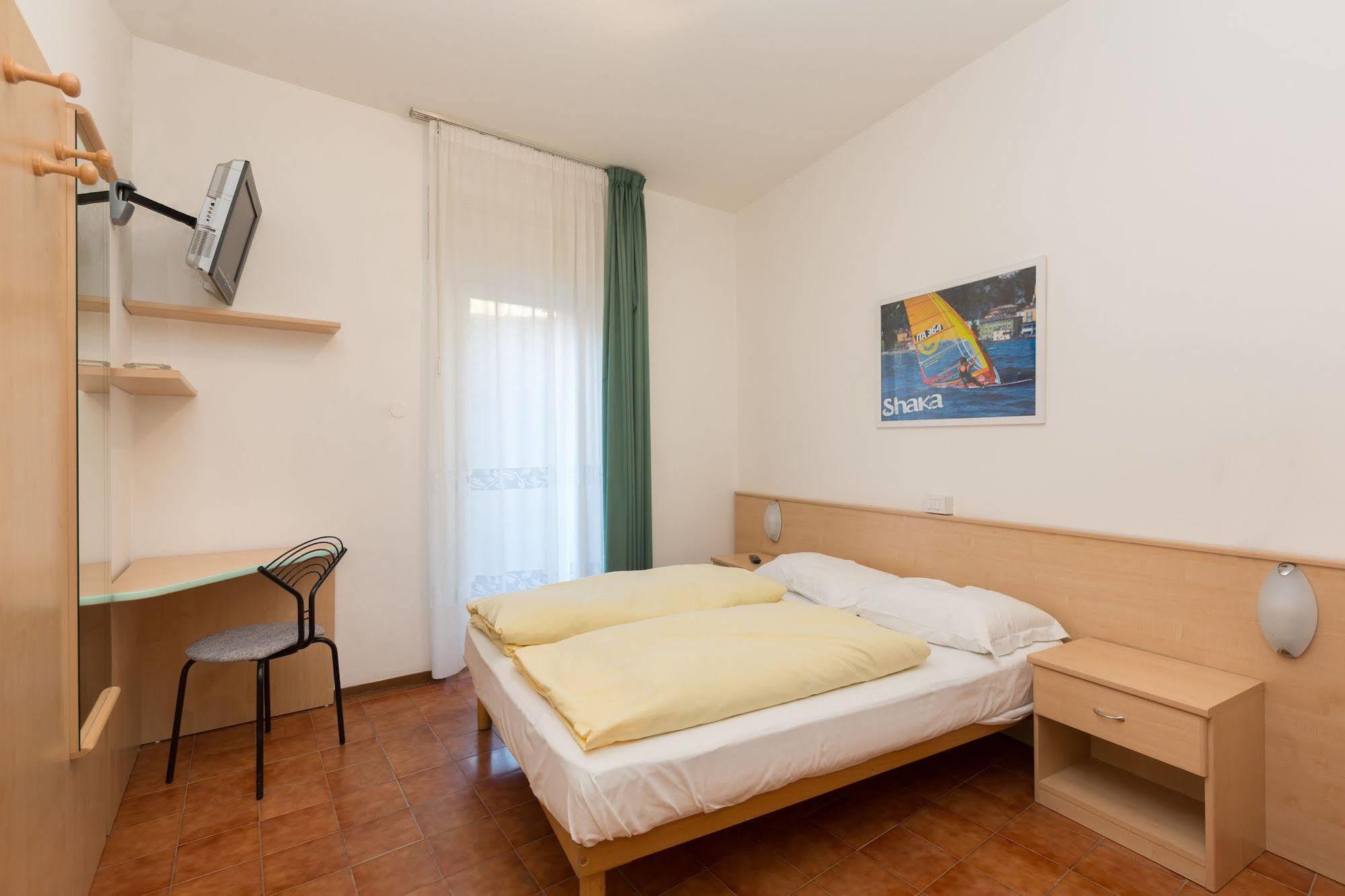 Garda Living Apartments Torbole 2* Torbole Sul Garda